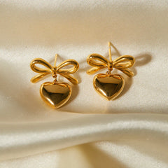 Lovable Luster Earrings