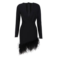 Robe courte asymétrique à manches longues et bordure en fausses plumes - Noir