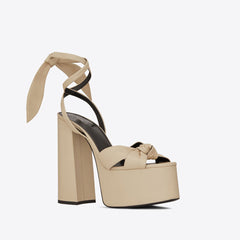 Sandales chics à plateforme, bout ouvert, nouées, talon bloc et lien à la cheville - Beige