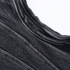 Coole, kurze Jeansjacke mit 3D-Wellenärmeln, gefaltetem Kragen und Button-Down-Kragen