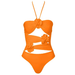 Maillot de bain une pièce à découpes froncées et à décor de rosette délicat