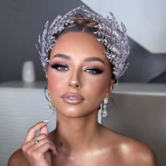 Bandeau de mariée élégant à effet feuille orné de cristaux - Argent