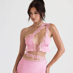 FeMinines One-Shoulder-Top aus Satin mit Spitzenbesatz und Schnürung vorne - Rosa