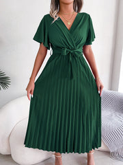 Plissiertes Midikleid mit V-Ausschnitt und Bindegürtel