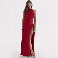 Robe longue dos nu en satin brillant avec fente haute et lien à nouer - Rouge