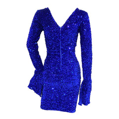 Robe de soirée mini sexy à découpes sur le devant et manches flottantes en velours à volants et sequins