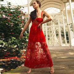 Robe longue sexy en maille transparente avec broderie florale - Rouge