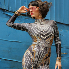 Combinaison moulante à manches longues et col montant avec imprimé géométrique baroque et strass scintillants