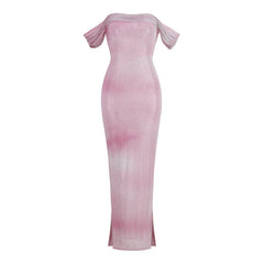 Robe longue transparente à épaules dénudées et à strass scintillants