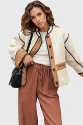 Kurze geknöpfte Jacke aus strukturiertem Stoff - Braun