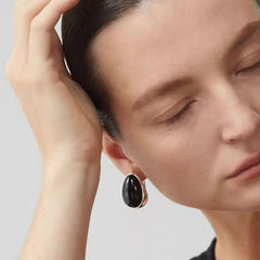 Boucles d'oreilles à tige vintage en argent sterling poli avec onyx bicolore