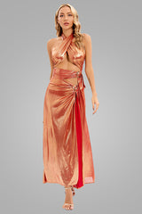 Robe longue à découpes et col licou