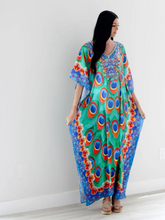 Robe caftan à col en V en polyester Pure Soul