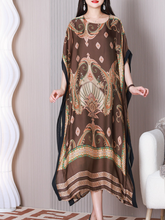 Need Someone A-Linien-Kleid mit Rundhalsausschnitt