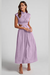 Midikleid mit Cut-out-Taille