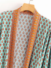 Nachtwäsche, Bohemian-Print mit auffälligem Kontrast, grüne Farbe, langes Baumwollkleid, Kimono-Staubmantel