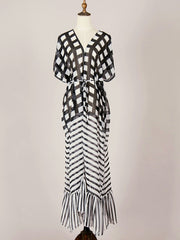 Robe longue en mousseline de soie imprimée de couleur noire