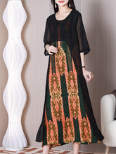 A-Linien-Kleid mit Rundhalsausschnitt und Sonnenschein