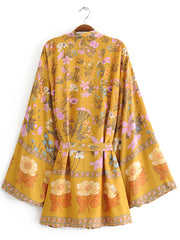 Kimono court à imprimé floral en coton et viscose de couleur jaune, robe courte, kimono, robe longue