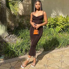 Robe longue élégante à encolure bateau et dos nu en queue de poisson de couleur unie - Marron