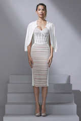 Robe mi-longue en velours doux et résille