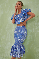 Set aus Bluse und Rock mit Stickerei und Rüschen