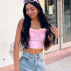 Haut corset court sans bretelles à coutures en fausses plumes à couper le souffle - Rose