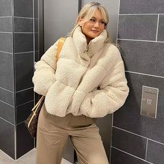 Chic Zipped Drop Shoulder Long Sleeve Stand Collar Cropped Puffer Coat - Beige