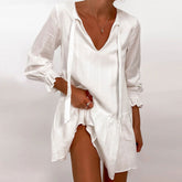 Robe mini-robe babydoll fluide à volants et à manches longues avec lien à nouer sur le devant - Blanc
