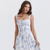 Fresh – Bustier-Tanktop mit quadratischem Ausschnitt und Rüschen und Blumenmuster - Blau