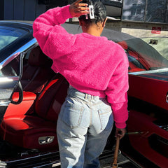 Manteau court en fausse fourrure à manches longues et épaules tombantes minimalistes - Rose vif