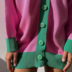 Oversize-Cardigan in Rippstrick mit Knopfleiste und langen Ärmeln in Kontrastfarbe - Rosa