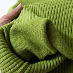 Oversize-Rollkragenpullover mit Rippenmuster und langen Ärmeln - Olivgrün