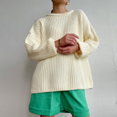Oversize-Pullover mit Rundhalsausschnitt in gerippter Bonbonfarbe - Beige