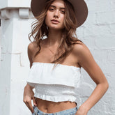 Hübsches Rüschen-Crop-Smocked-Top mit quadratischem Ausschnitt und Bindeband - Weiß