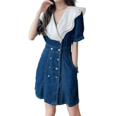 Robe courte en jean à col blanc