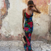 Robe longue à imprimé floral de style vintage avec col bénitier - Noir