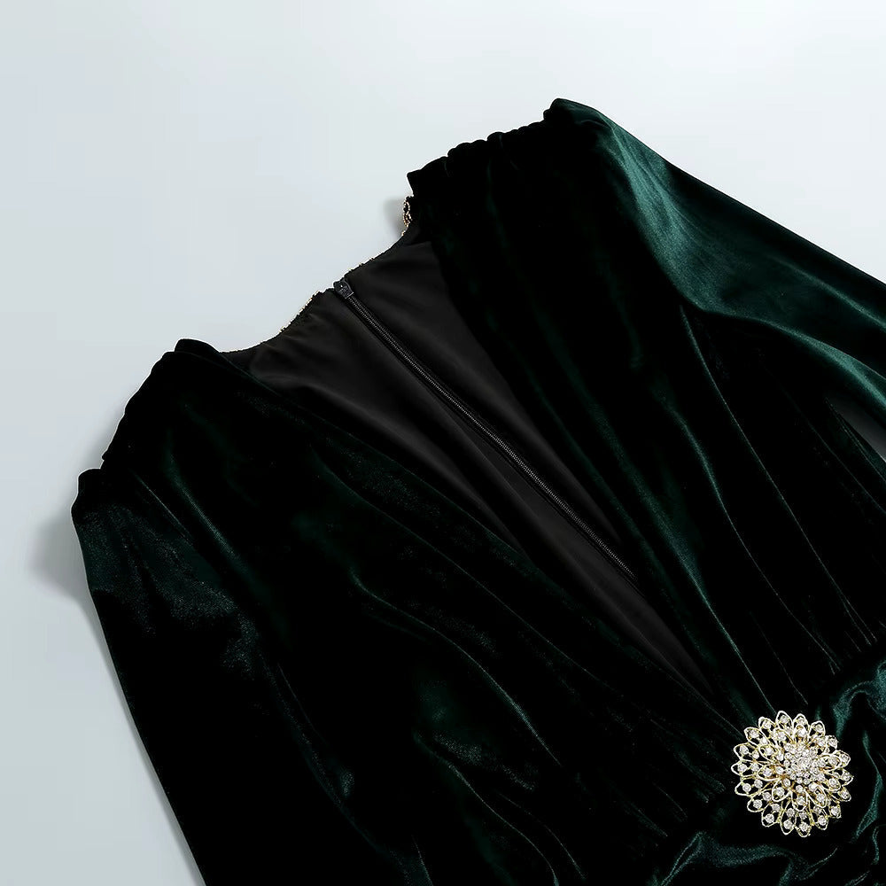 Robe de soirée longue luxueuse en velours à franges et décolleté en V profond - Vert émeraude