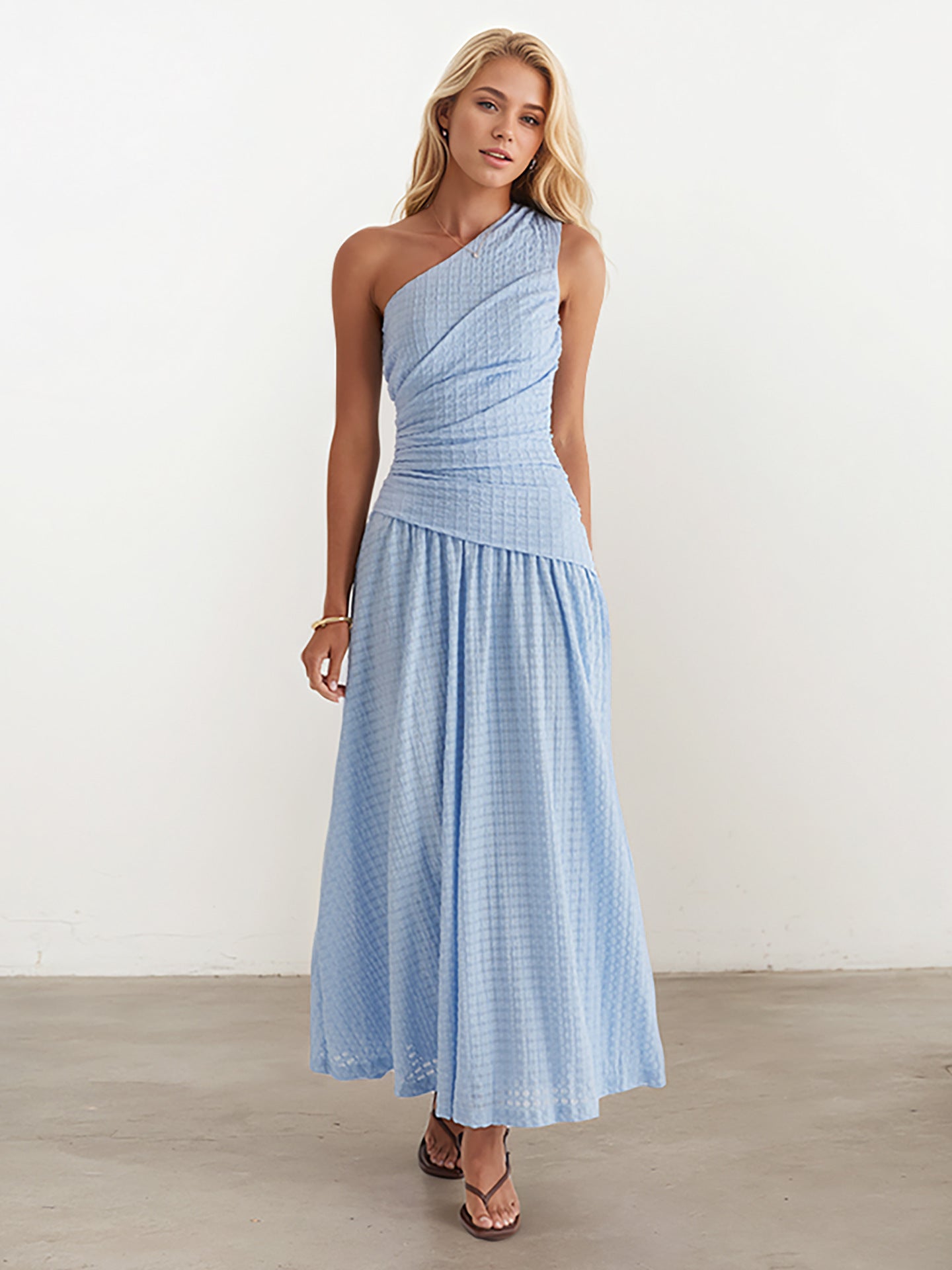 Sleeveless Slim Midi Dress