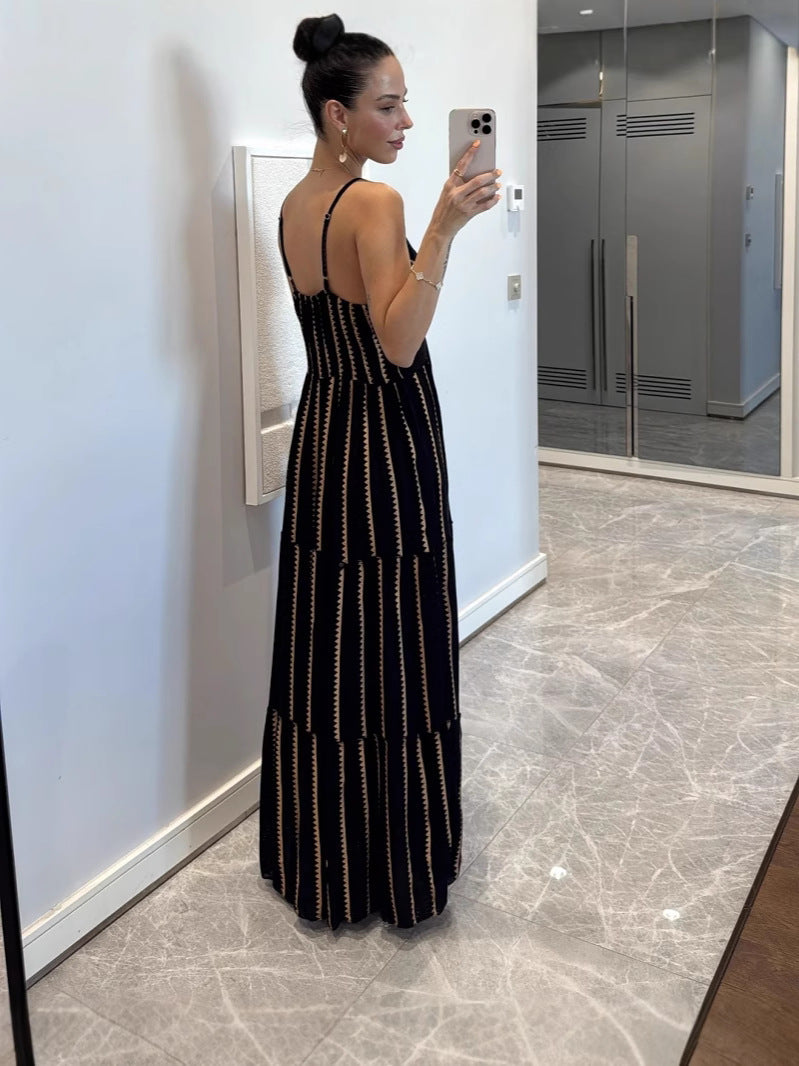 A Printed V-Neck Pleated Large Hem Dress
