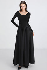 Maxikleid mit V-Taille - Schwarz