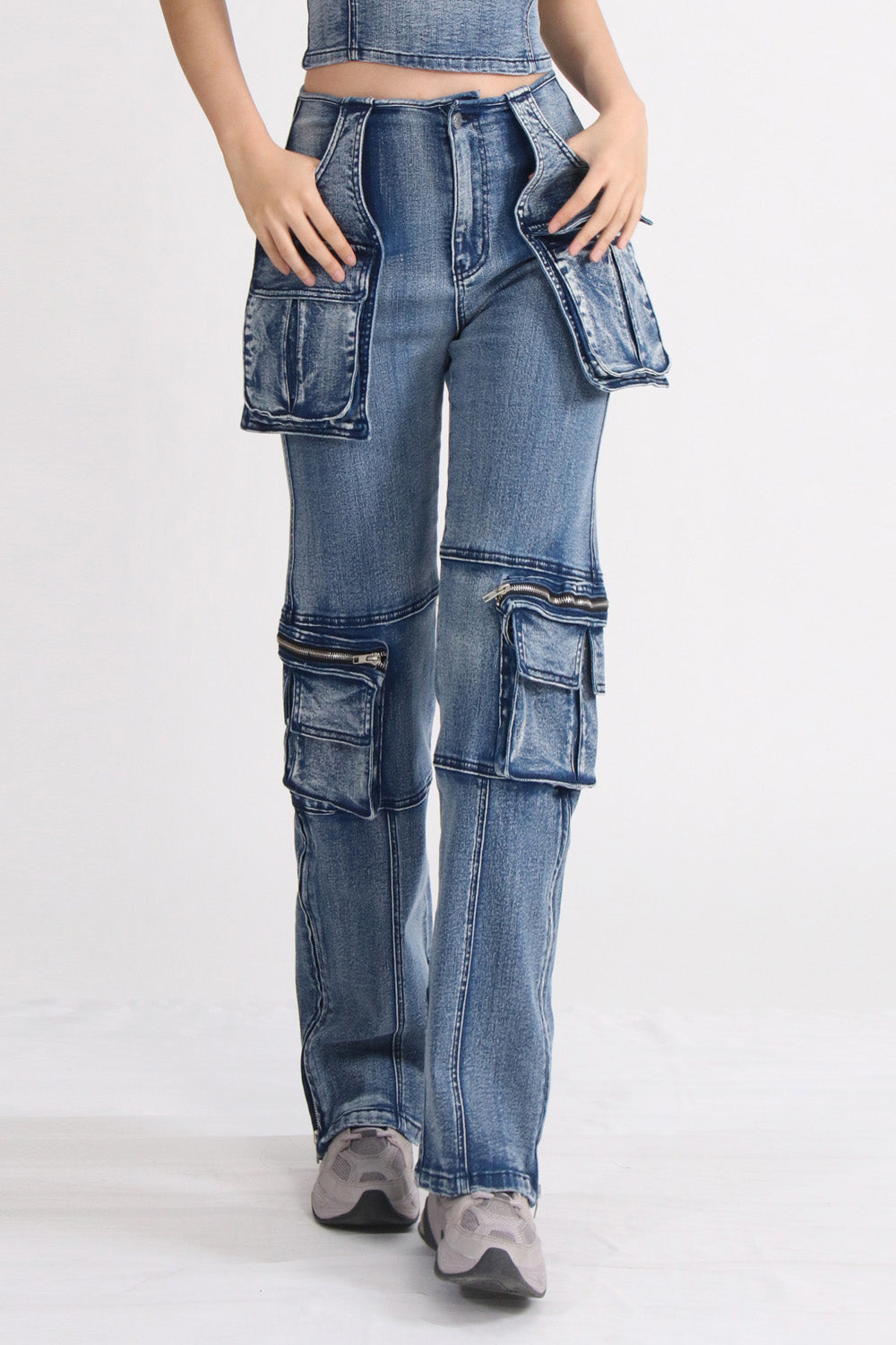 High-Rise-Cargo-Jeans - Blau