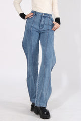 Gewellte Jeans mit hoher Taille - Blau