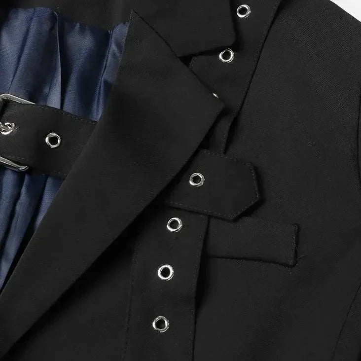 Blazer noir à ceinture et bretelles