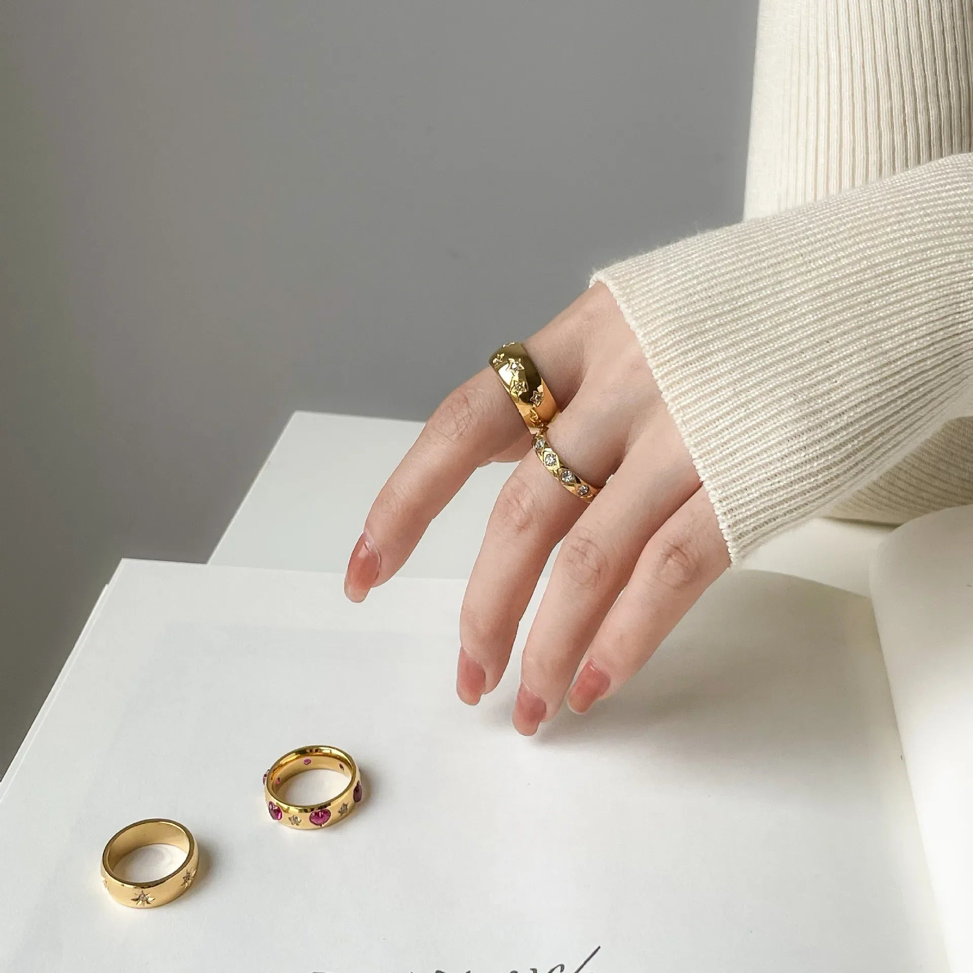 Petite Pearls Rings