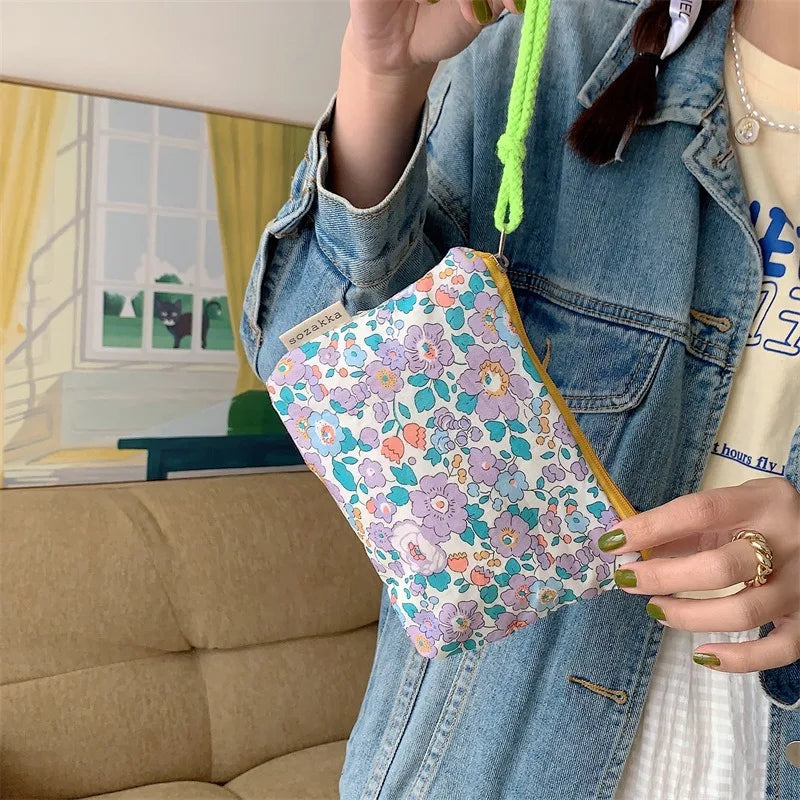 Cute Flower Make up Bag