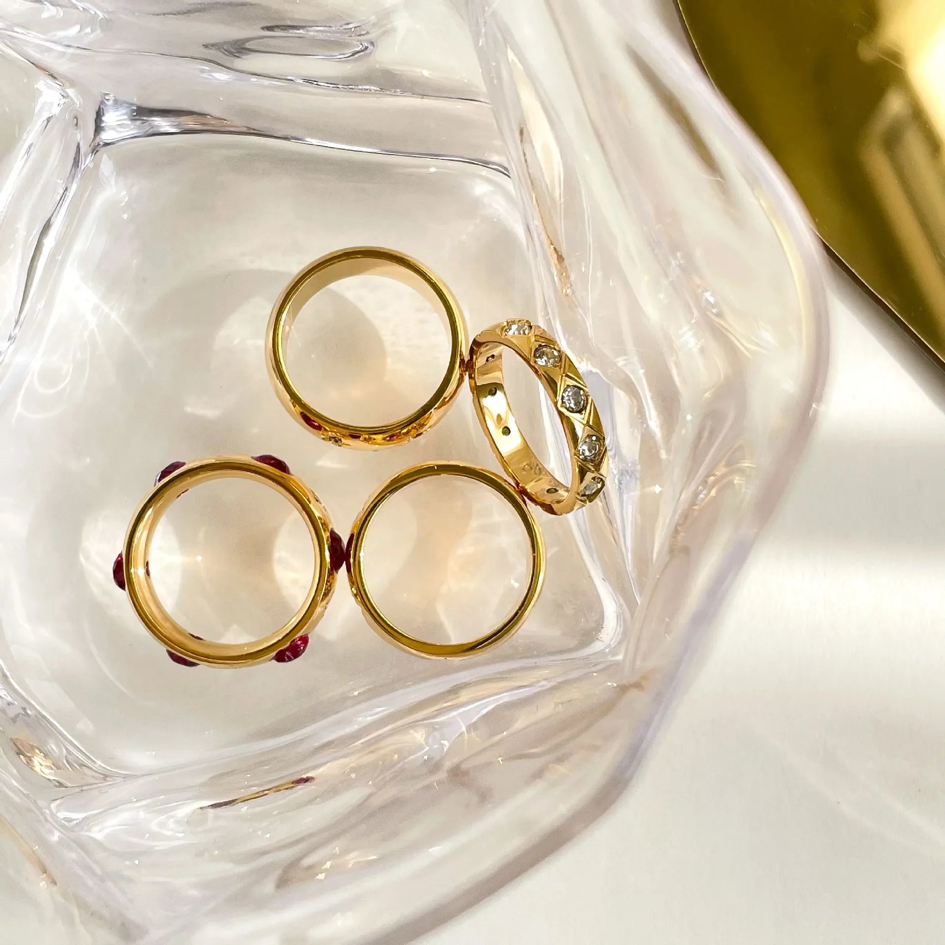 Petite Pearls Rings
