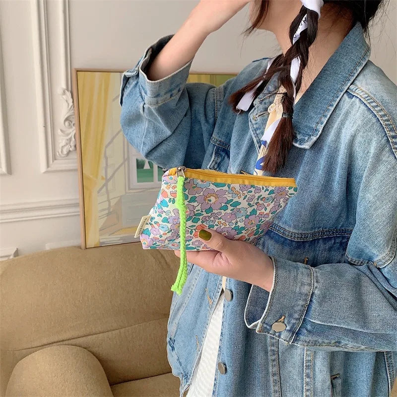 Cute Flower Make up Bag