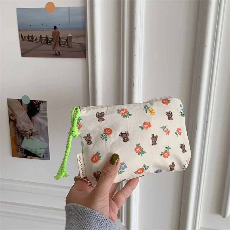 Cute Flower Make up Bag