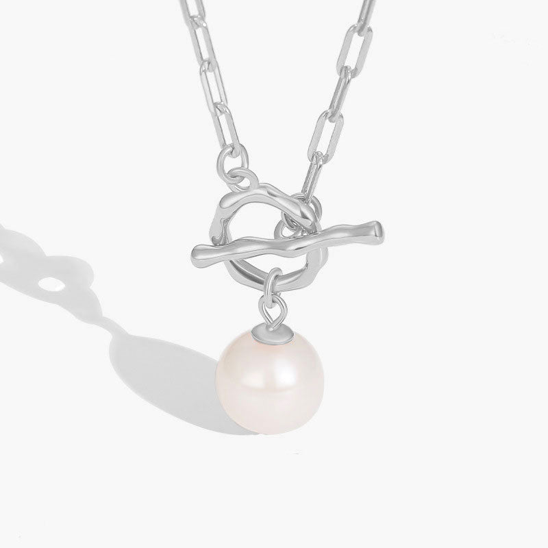 Collier avec pendentif à bascule en perles d'eau douce baroques et lien trombone